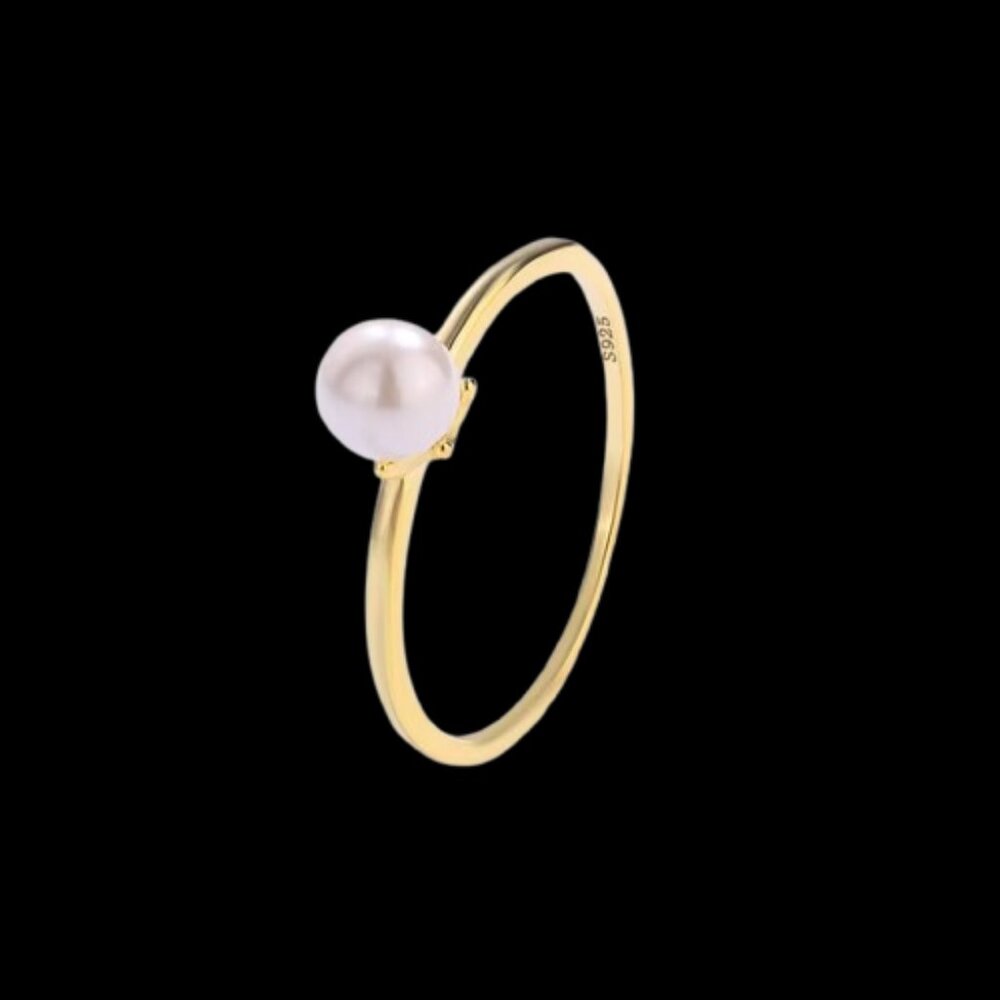 14kt Yellow Gold Plated Pearl Ring